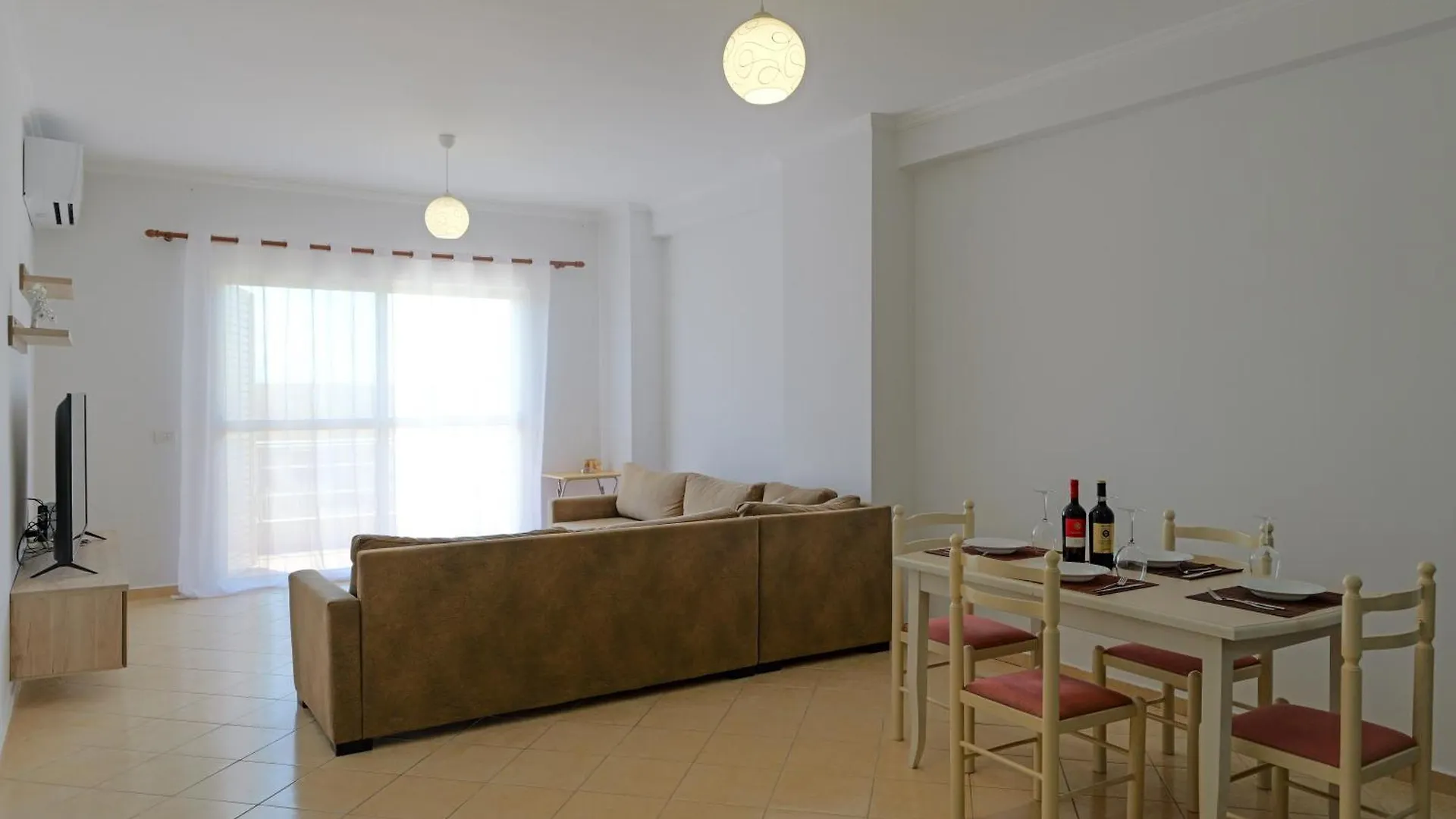 Unico Luxury Apartments Sarandë