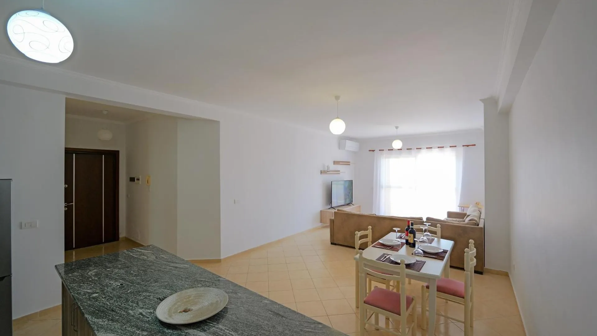 Unico Luxury Apartments Sarandë