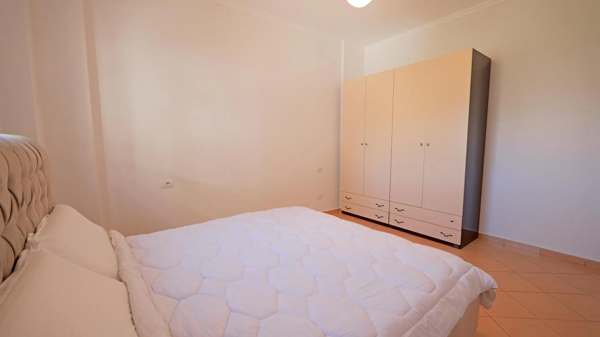 Unico Luxury Apartments Sarande