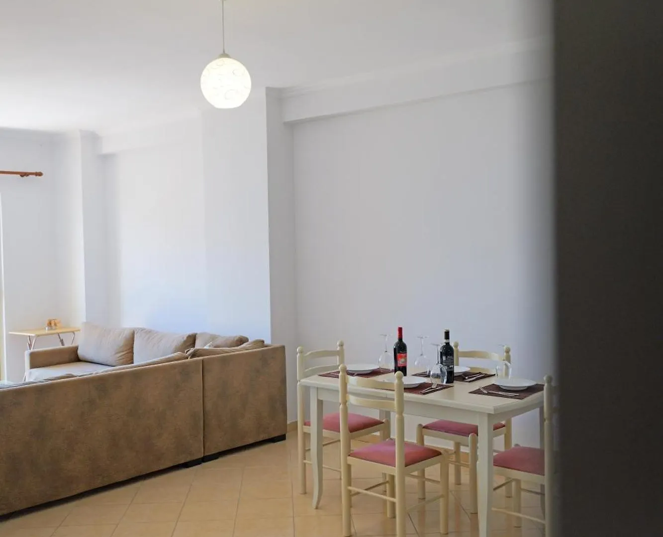Unico Luxury Apartments Sarande