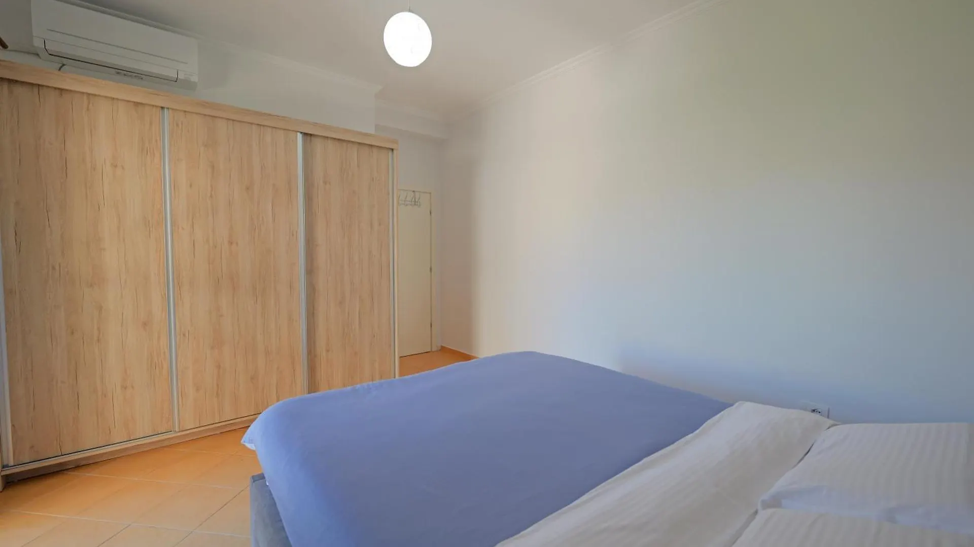 Unico Luxury Apartments Sarande